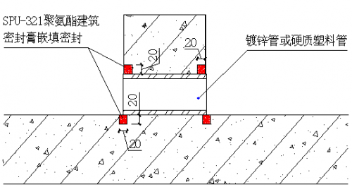 天沟存在严重的渗水情况，通过女儿墙墙根渗入外墙导致渗漏